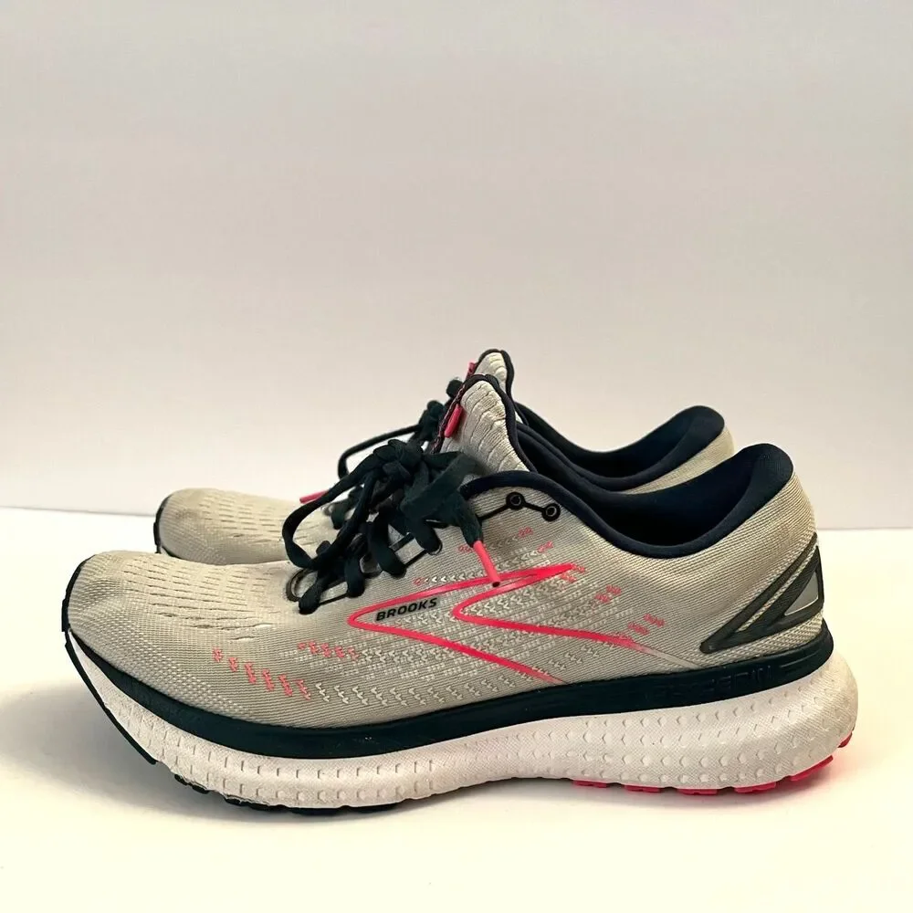 Brooks some wear